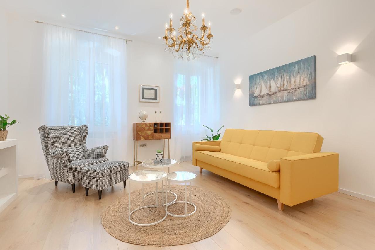 Calafati Apartment With Free Private Parking Rijeka Luaran gambar