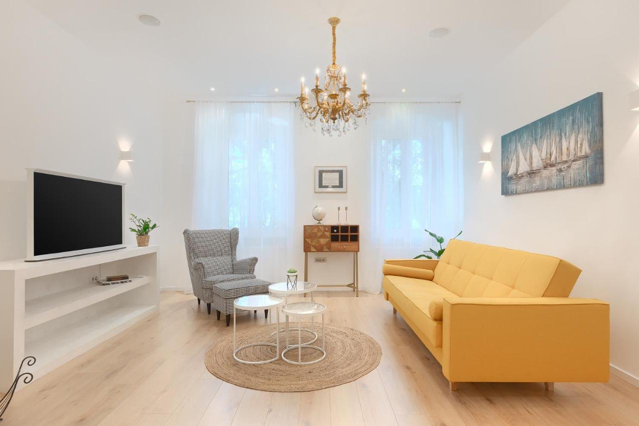 Calafati Apartment With Free Private Parking Rijeka Luaran gambar