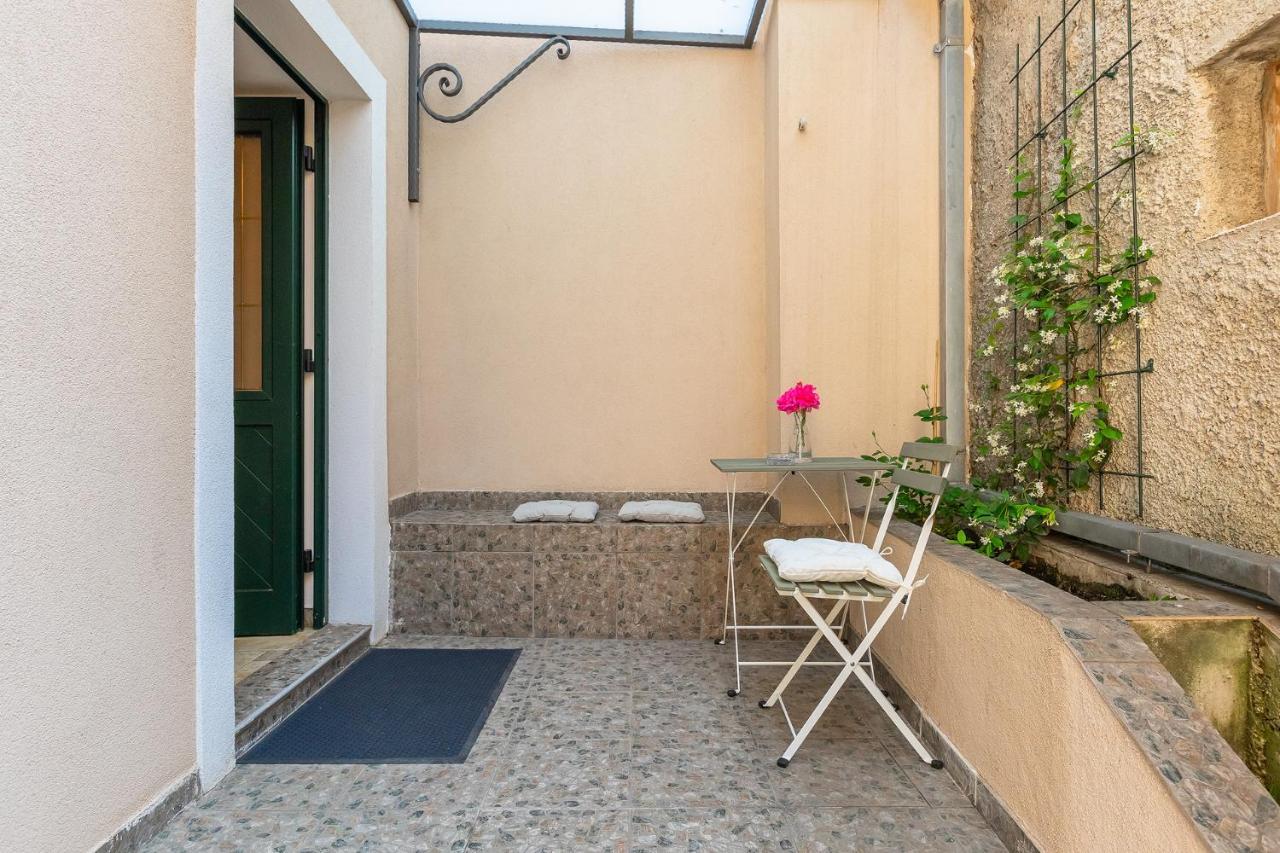 Calafati Apartment With Free Private Parking Rijeka Luaran gambar